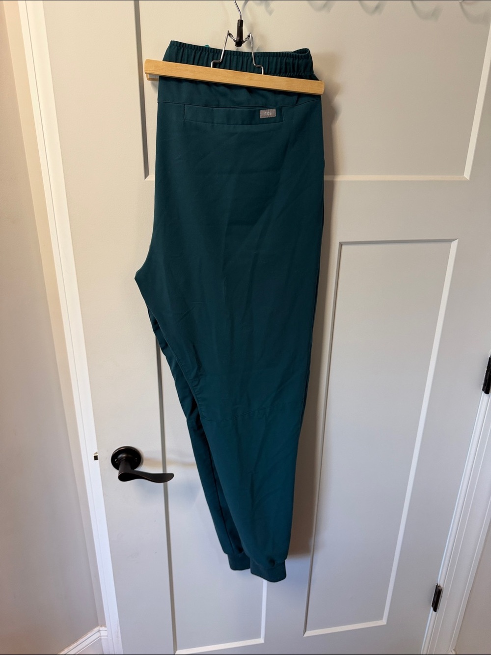 Figs Men's Teal Jogger Pants with Elastic Waist